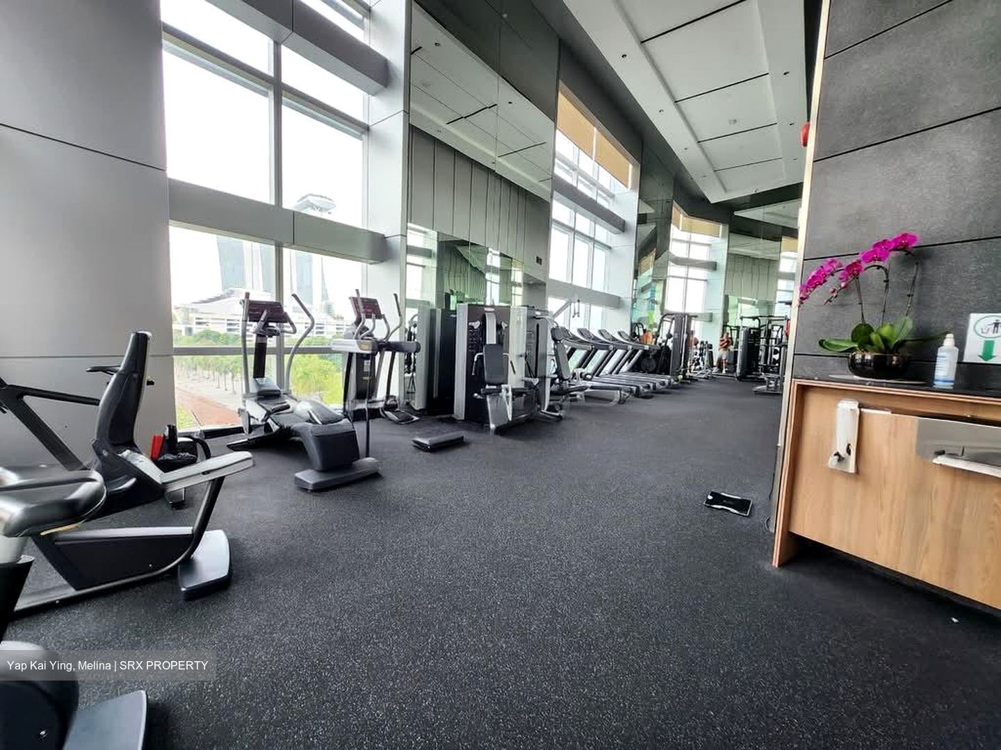 Marina Bay Residences (D1), Condominium #556369111